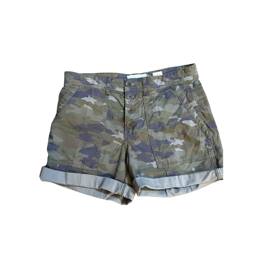 Anthropologie Wanderer Shorts Women’s Camo‎ Print Sz 28 Green